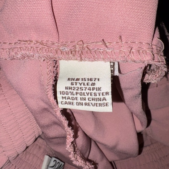 Pink Ruffled Shorts - Picture 4 of 4